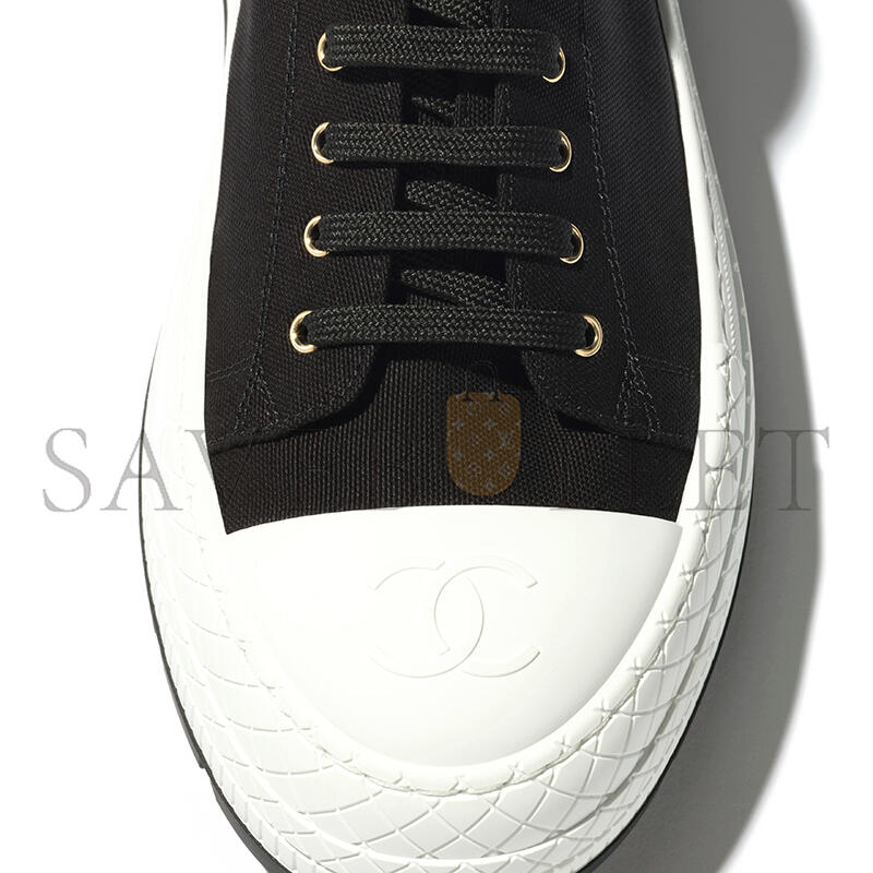 CHANEL SNEAKERS G47074